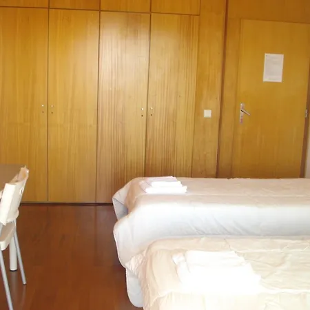 Hostal Hi - De Juventude *